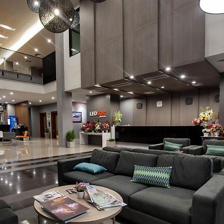 Leosor Hotel Nakhonratchasima Eksteriør bilde