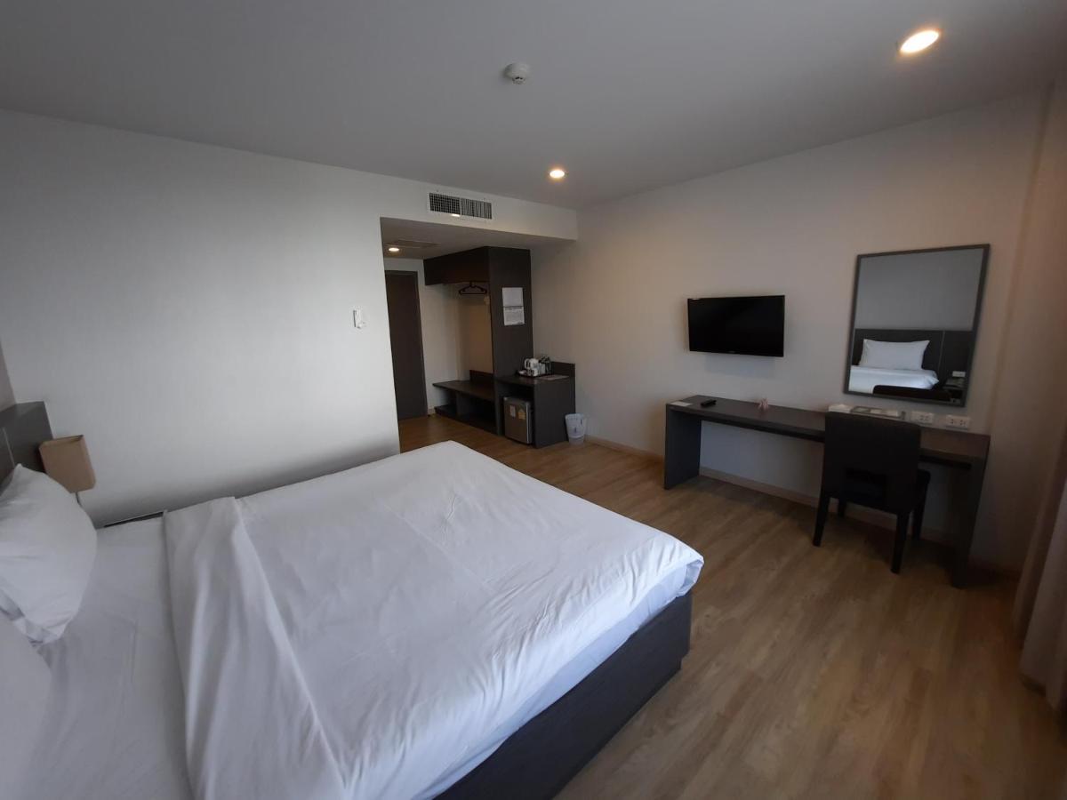 Leosor Hotel Nakhonratchasima Eksteriør bilde