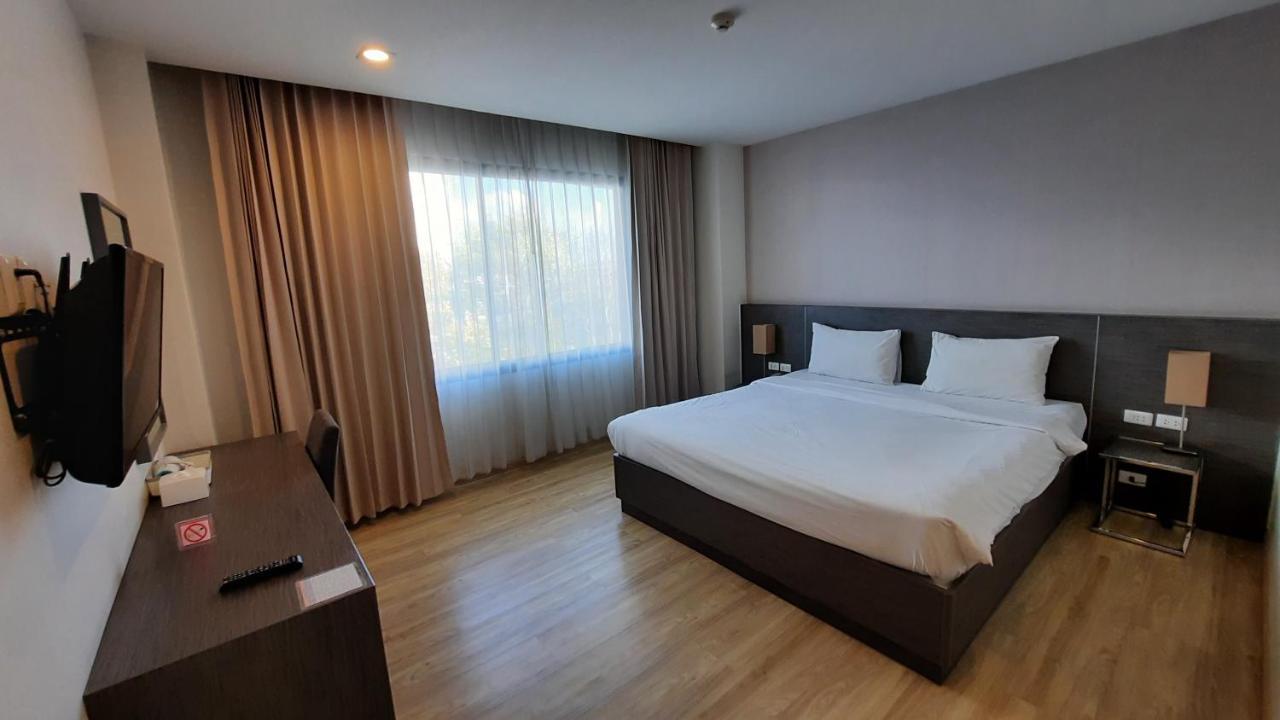 Leosor Hotel Nakhonratchasima Eksteriør bilde