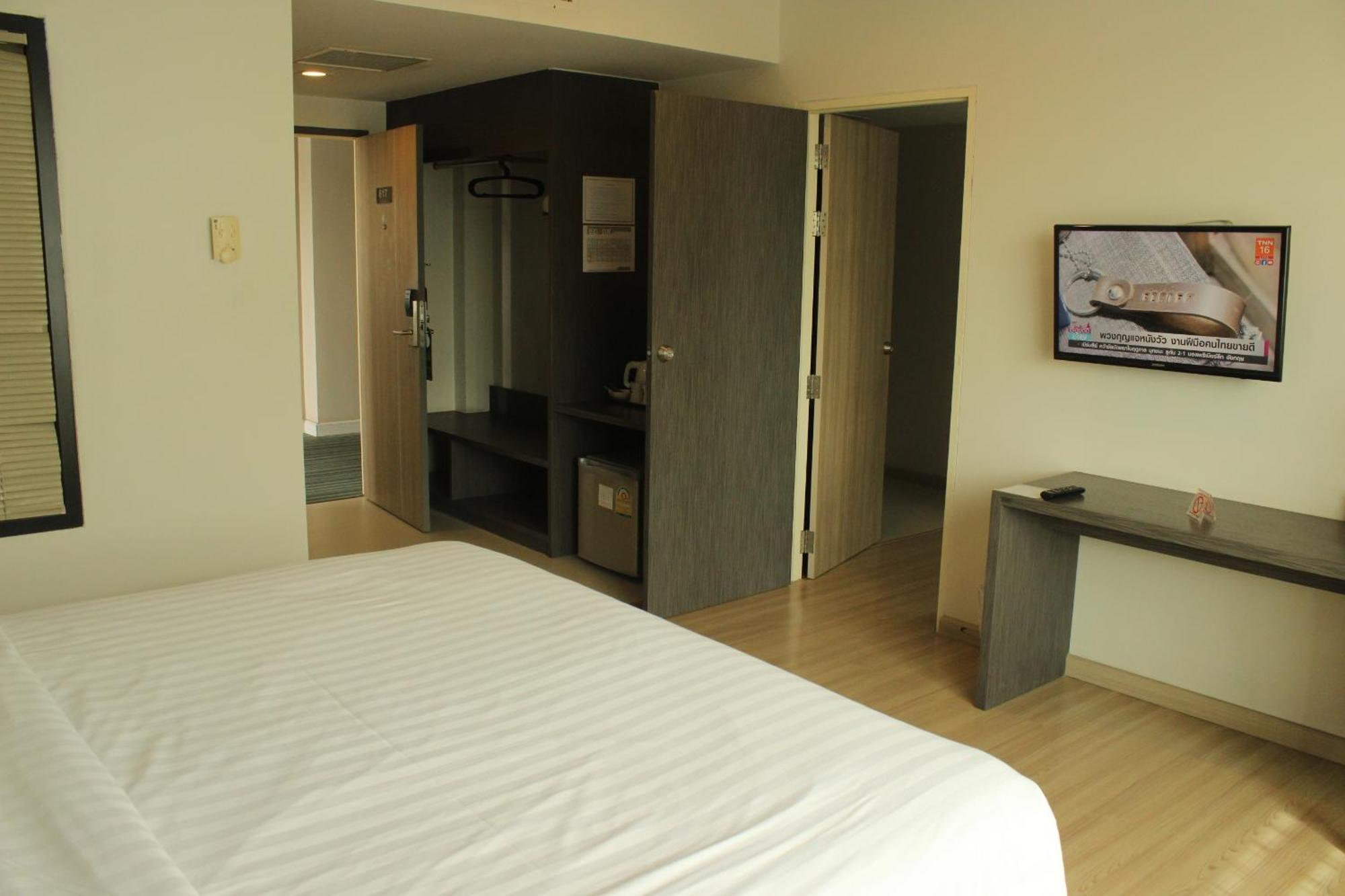 Leosor Hotel Nakhonratchasima Eksteriør bilde