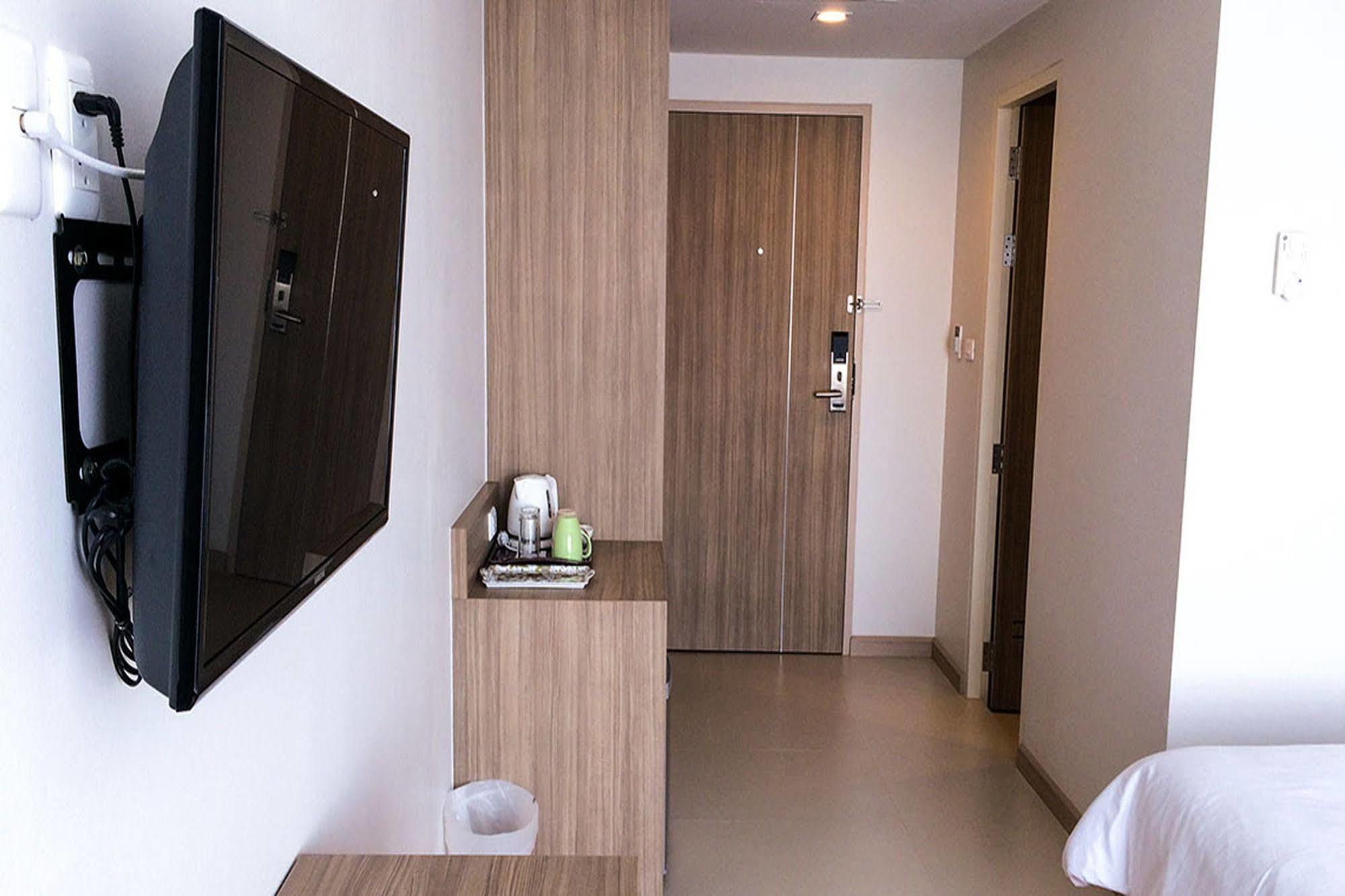 Leosor Hotel Nakhonratchasima Eksteriør bilde