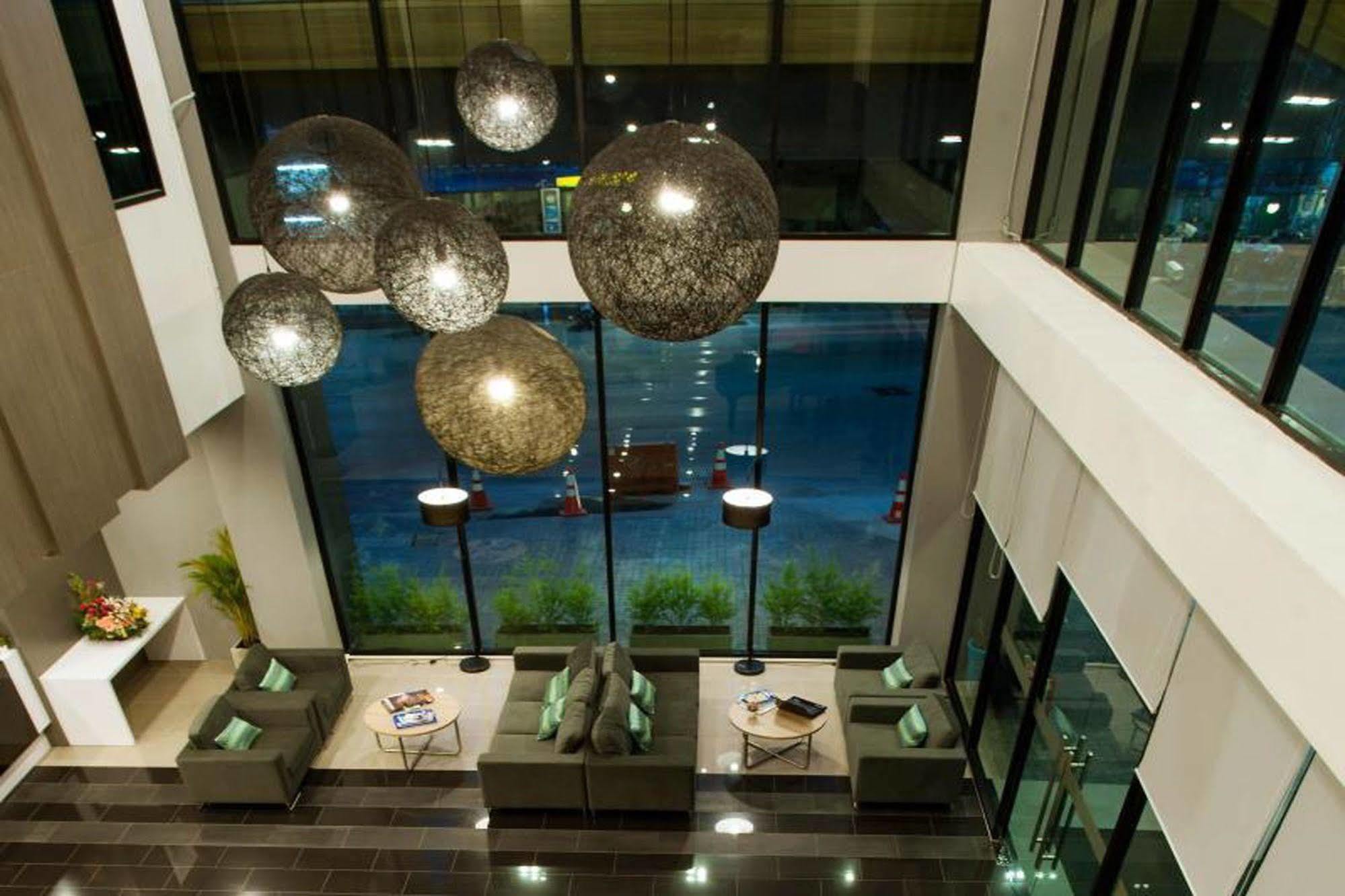 Leosor Hotel Nakhonratchasima Eksteriør bilde